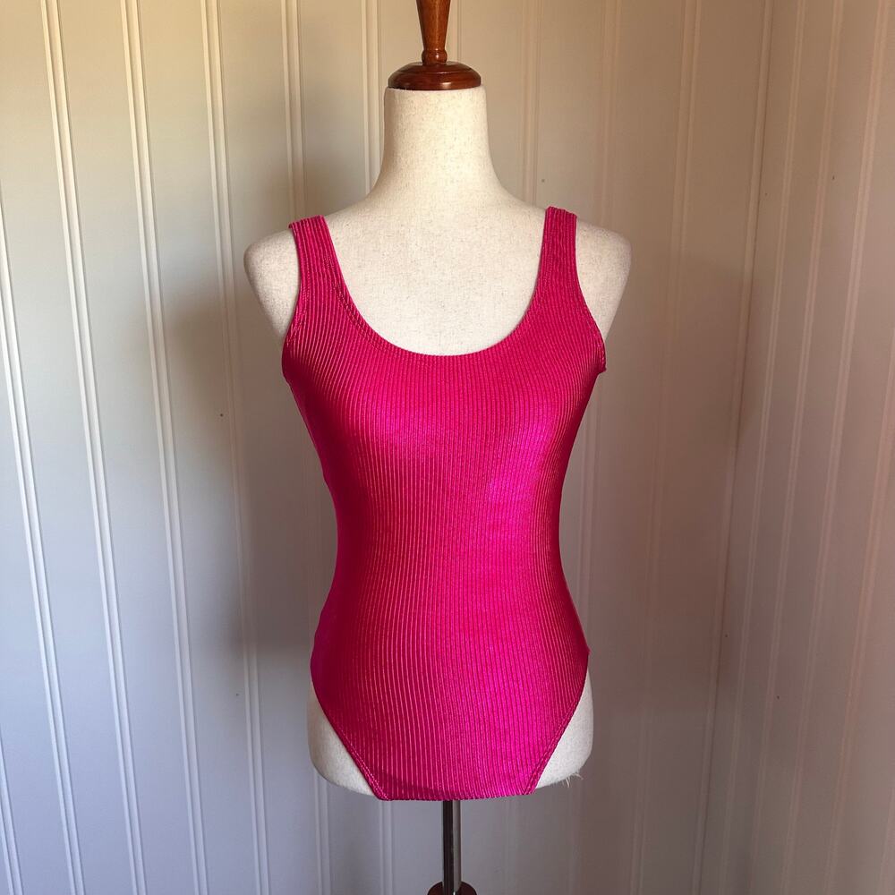 Vintage 80s/90s Catalina Pink Swimsuit M